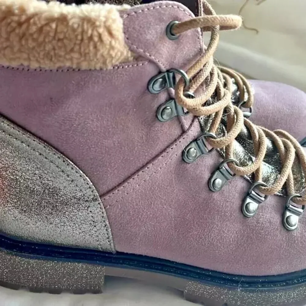 NWT Steve Madden lavender girls winter boots‎ Girls size 4 Comfortable, stylish